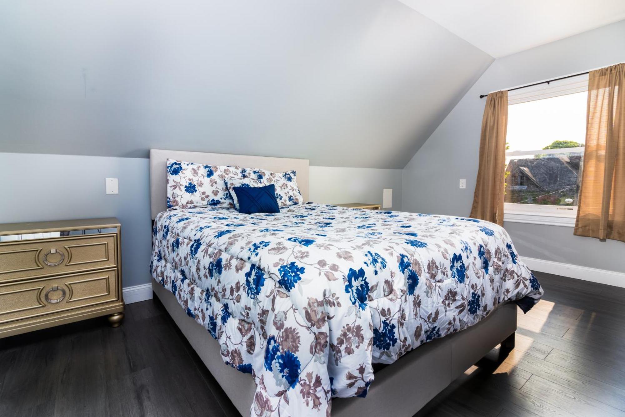 Sprawling 8Br Home Ideal For Large Groups In Niagara Falls Ny Kültér fotó