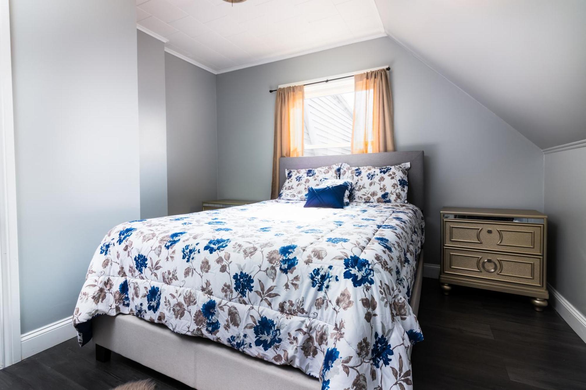 Sprawling 8Br Home Ideal For Large Groups In Niagara Falls Ny Kültér fotó