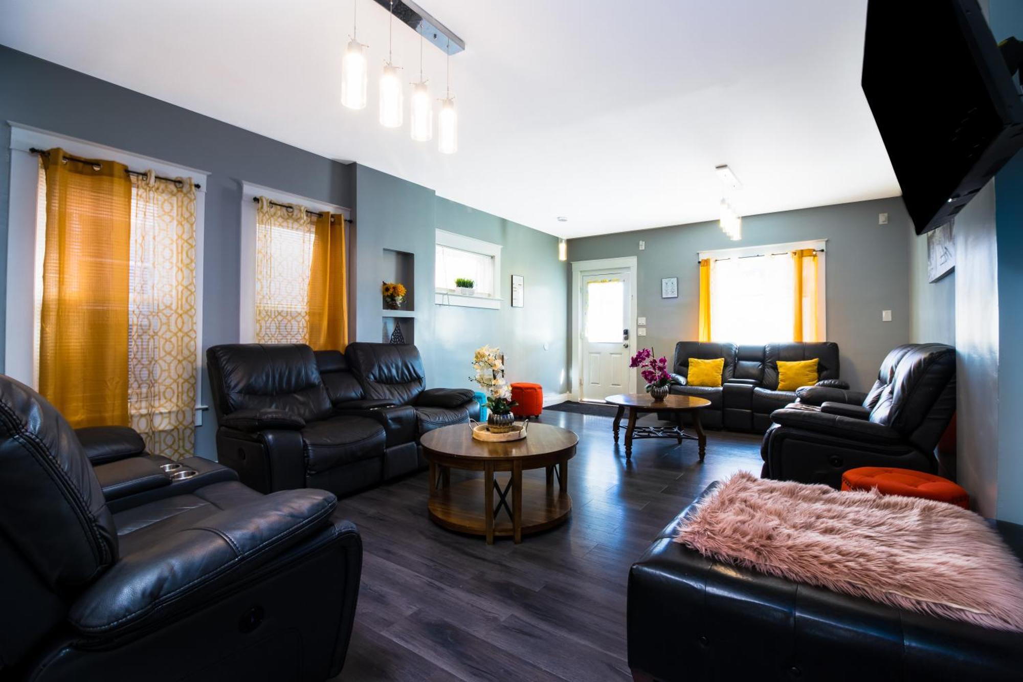 Sprawling 8Br Home Ideal For Large Groups In Niagara Falls Ny Kültér fotó