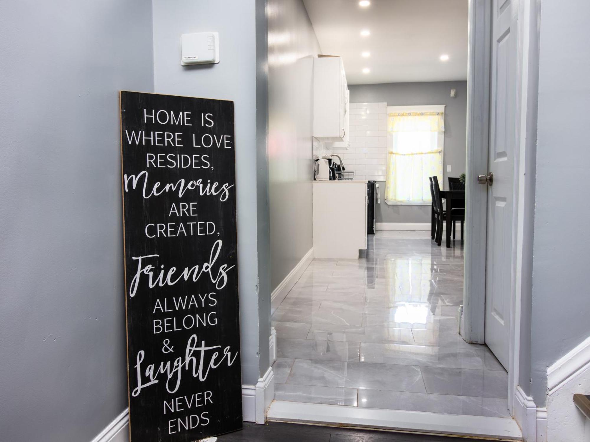 Sprawling 8Br Home Ideal For Large Groups In Niagara Falls Ny Kültér fotó
